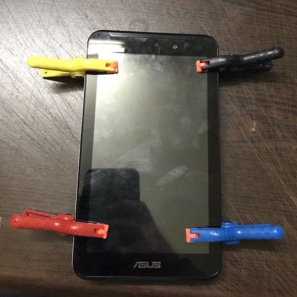 Tablet Cep Telefonu Ekran Tutucu Kıskaç Mandal – Siyah